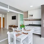 Bh50: Charmoso, Com Ar, Piscina E Varanda Gourmet