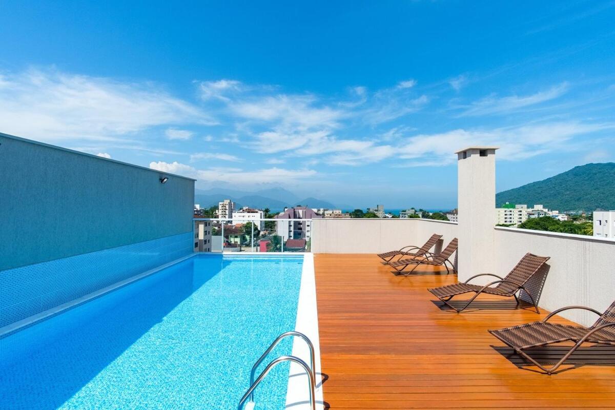 Apartamento Bh50: Charmoso, Com Ar, Piscina E Varanda Gourmet
