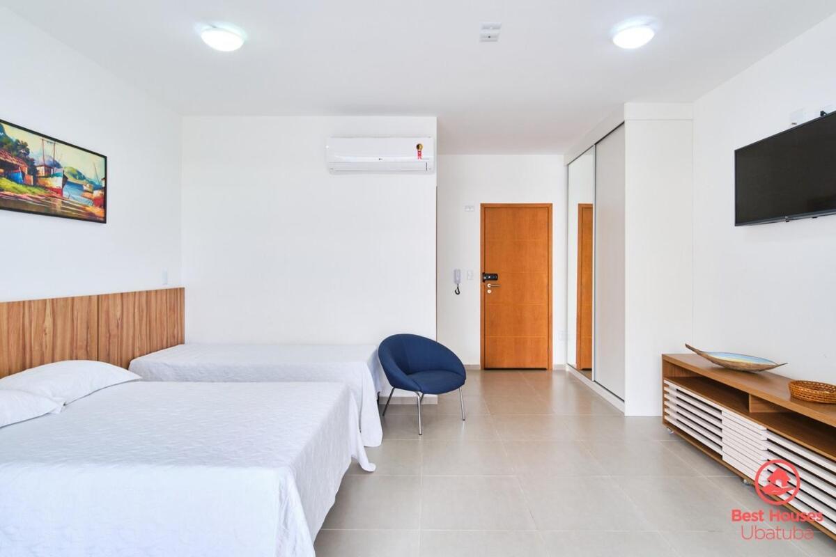 Bh50: Charmoso, Com Ar, Piscina E Varanda Gourmet * Ubatuba