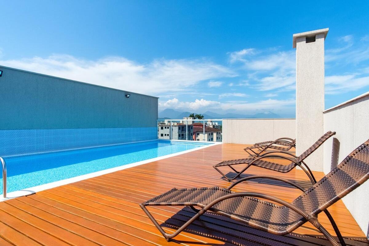 Bh50: Charmoso, Com Ar, Piscina E Varanda Gourmet Apartamento